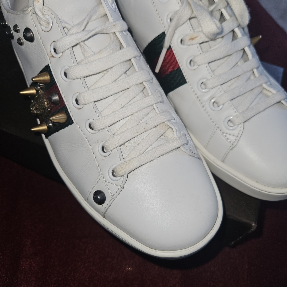 Gucci White Sneakers with Spikes - Picture 11 of 16
